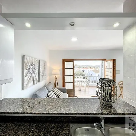 Apartment Roca Fornells, En Ses Salines Con Piscina Ss22