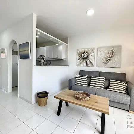 Roca Fornells, En Ses Salines Con Piscina Ss22 Daire